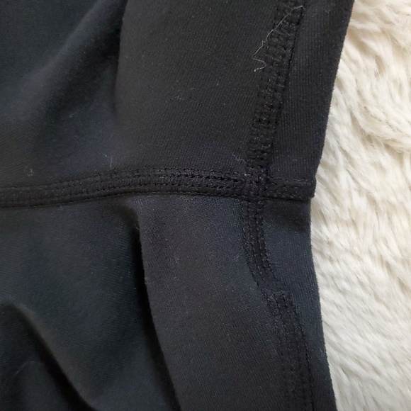 Title Nine Black Capri Leggings M - Picture 4 of 9